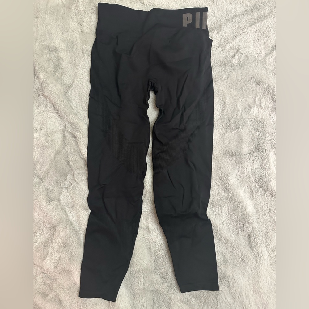 VS Pink leggings size medium